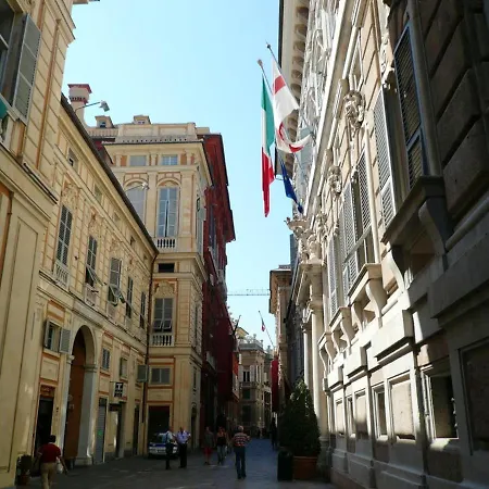 Apartment With 5 Bedrooms In With Wonderful City View And Wifi 3 Km From The Beach *